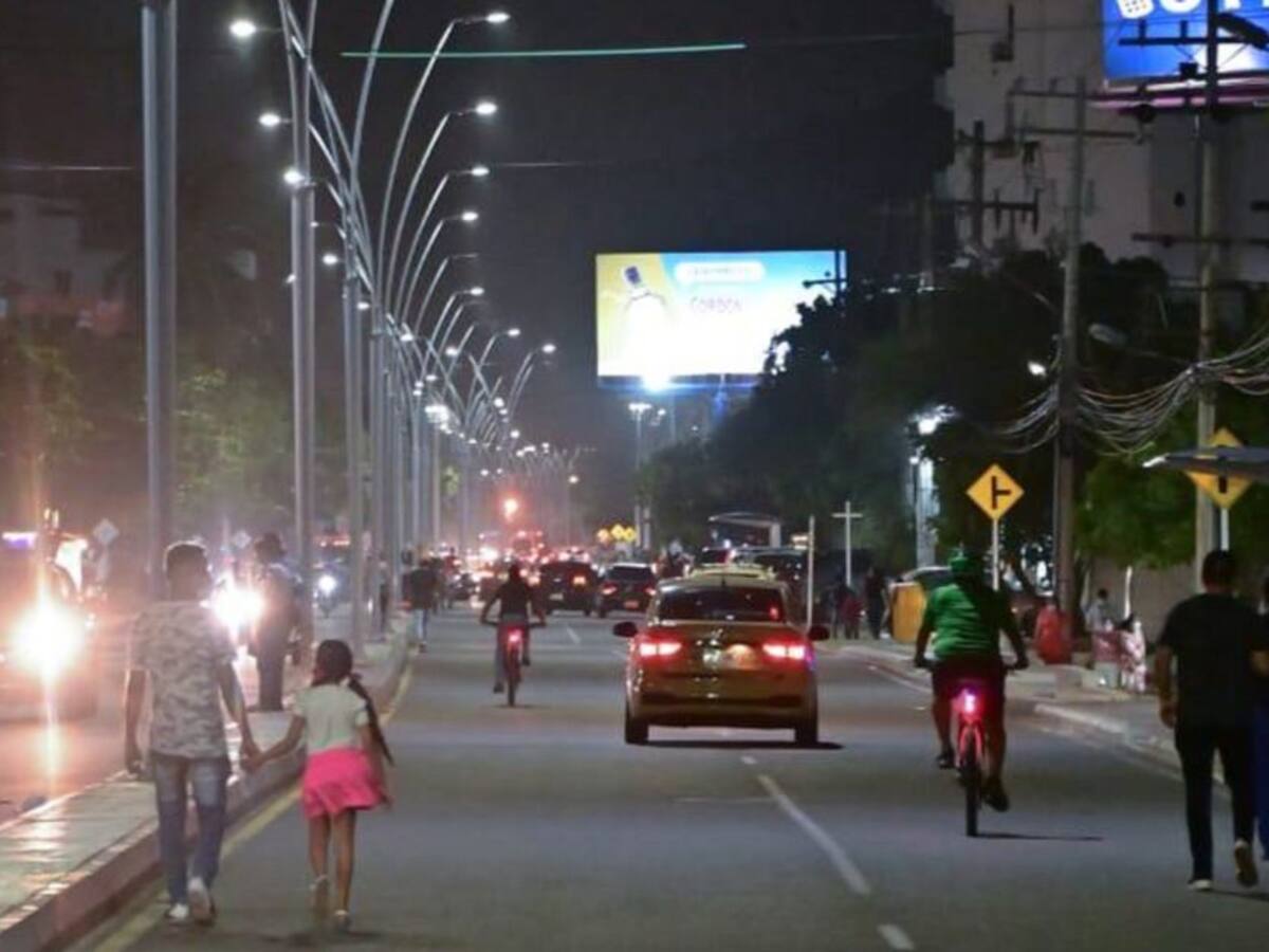 El Rodadero se ilumina con tecnología amigable con el medio ambiente