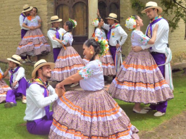 Grupo de Danzas Folclóricas