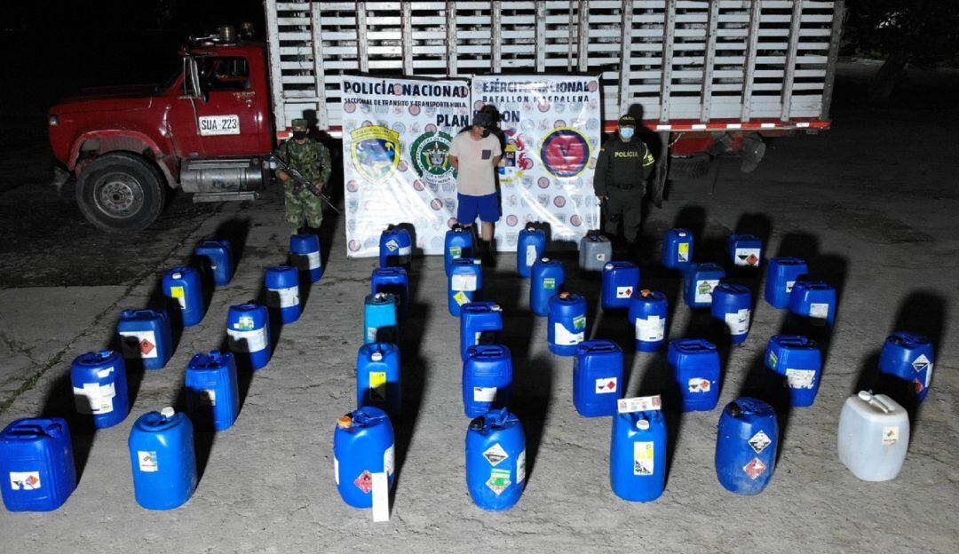 En el Huila, incautan químicos para la producción de estupefacientes.