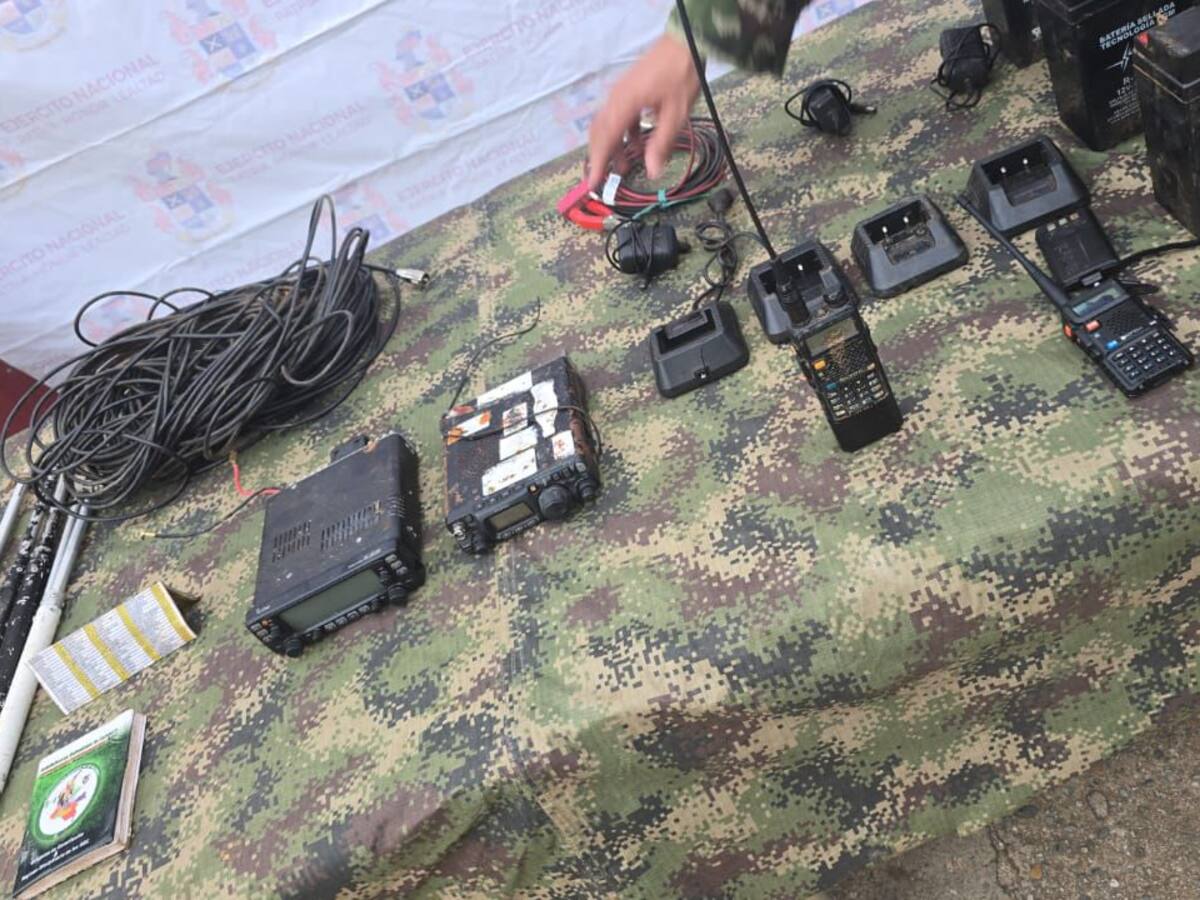 En El Bagre hallaron central de comunicaciones del Clan del Golfo usada para planear ataques