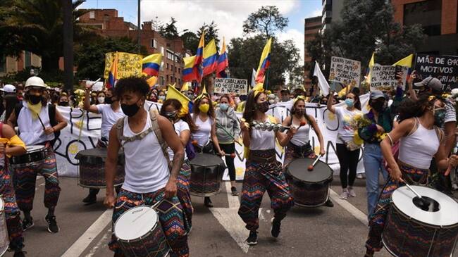 ¿Cómo hacer un llamado a la protesta pacífica sin bloqueos? #MarchasSíBloqueosNo. Foto: Getty Images / SINAN DOÄAN