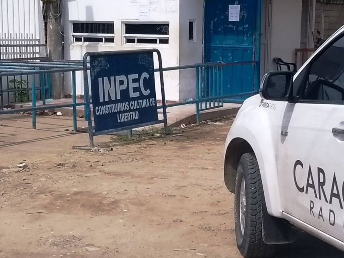 Volvió a cárcel hombre que amenazaba a expareja para que lo ayudara a salir