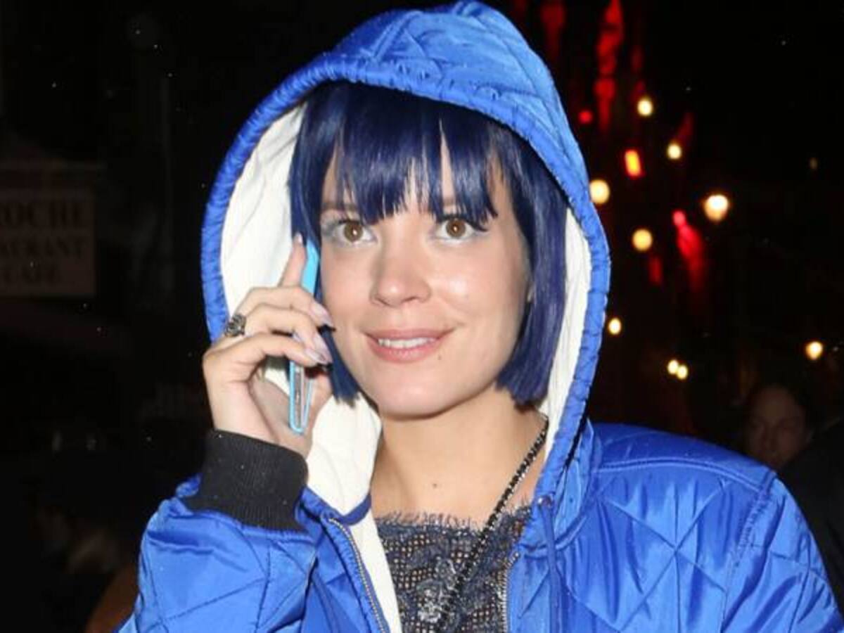 Lily Allen se excusa tras embriagarse en el carnaval de Notting Hill