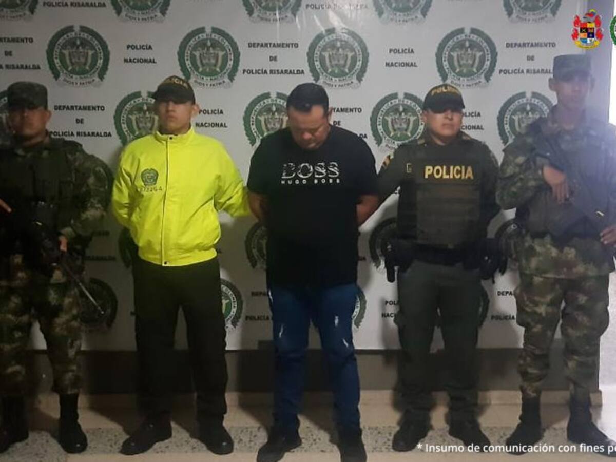 Los giros que habrían recibido militares por venta de armas al ELN y Clan del Golfo