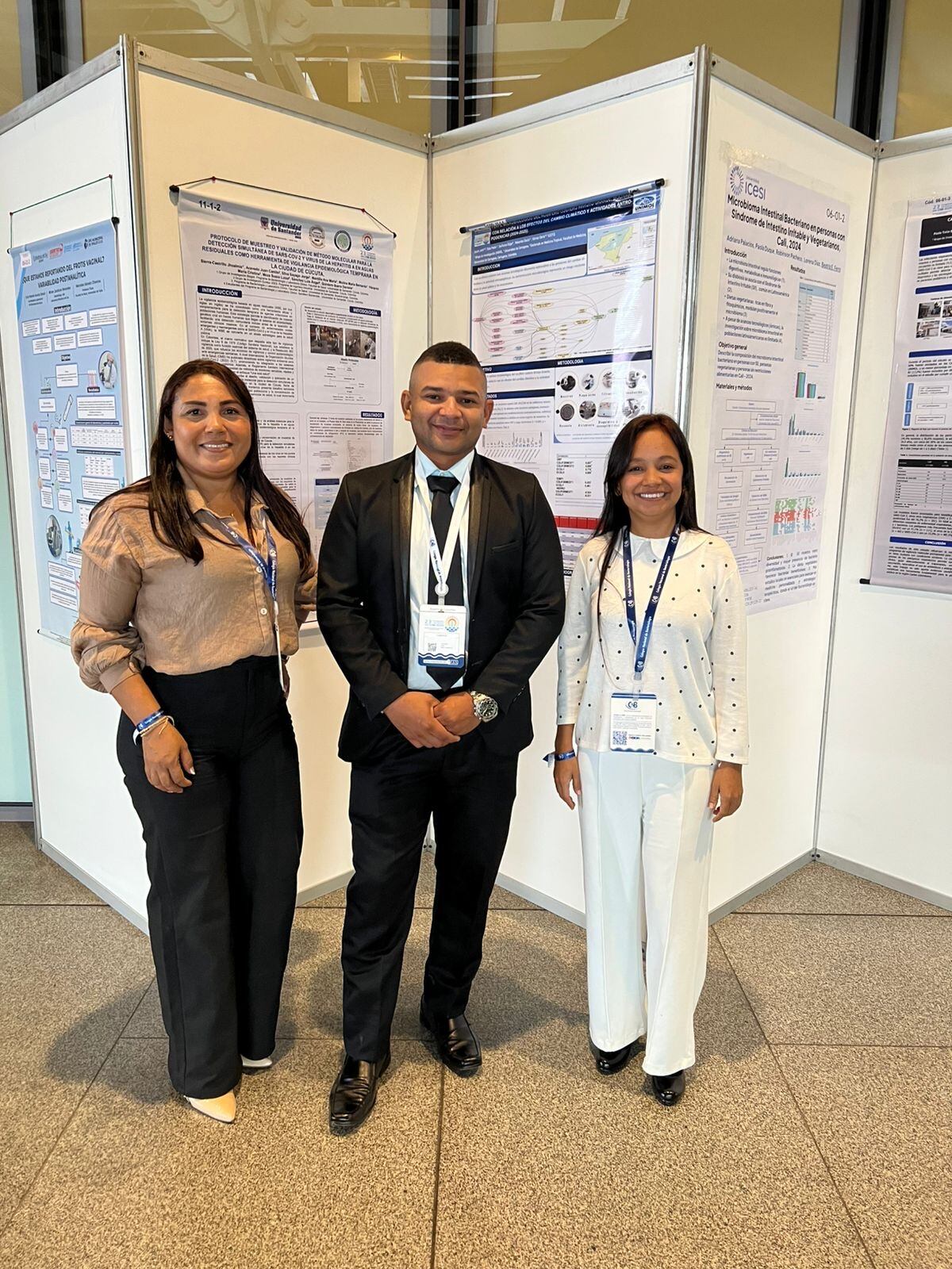 UNIMOL de la Universidad de Cartagena recibe doble reconocimiento en Congreso Internacional de Bacteriología