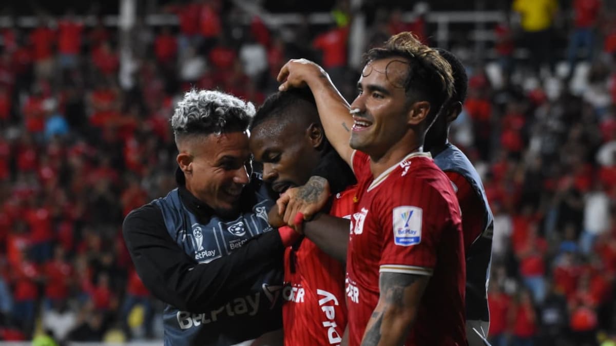 América se afianza en el liderato; Junior continúa en crisis