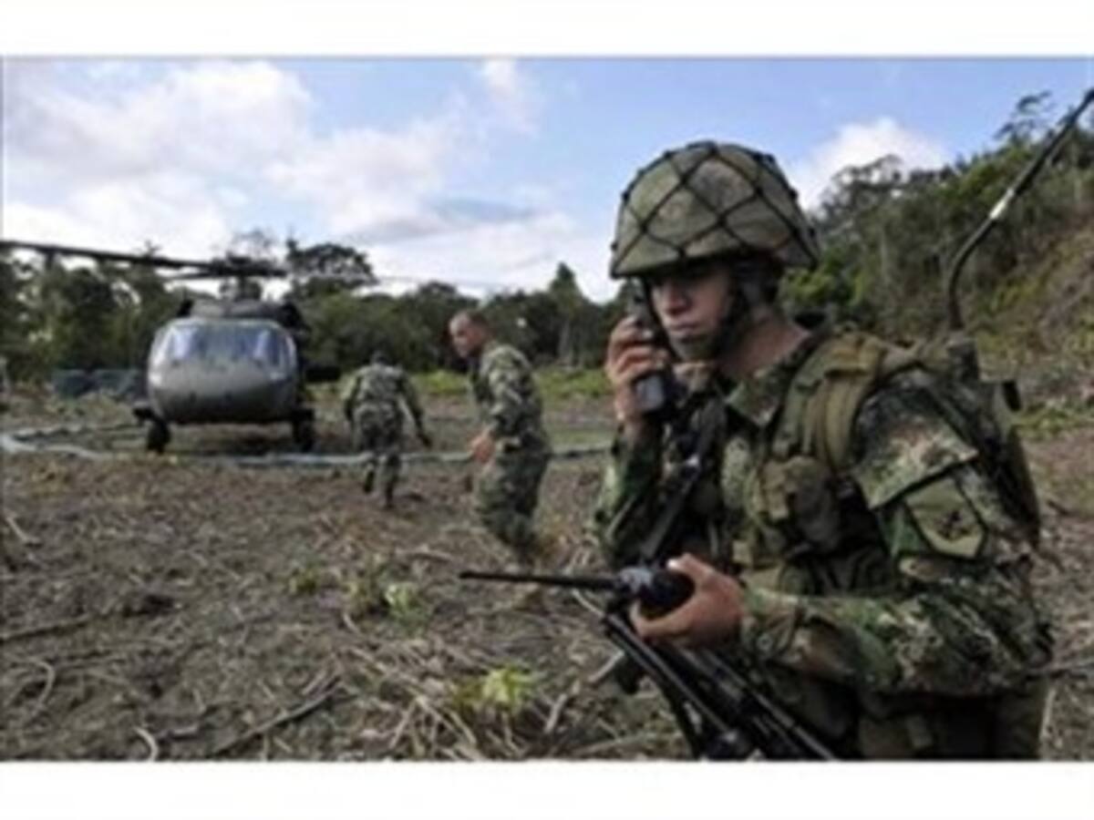 No es momento para triunfalismos absurdos ni tampoco para ser derrotistas: Almirante Cely