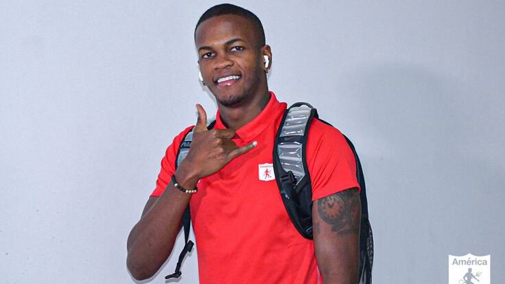 Larry Angulo: "Los jugadores no estamos haciendo las cosas como se deben"