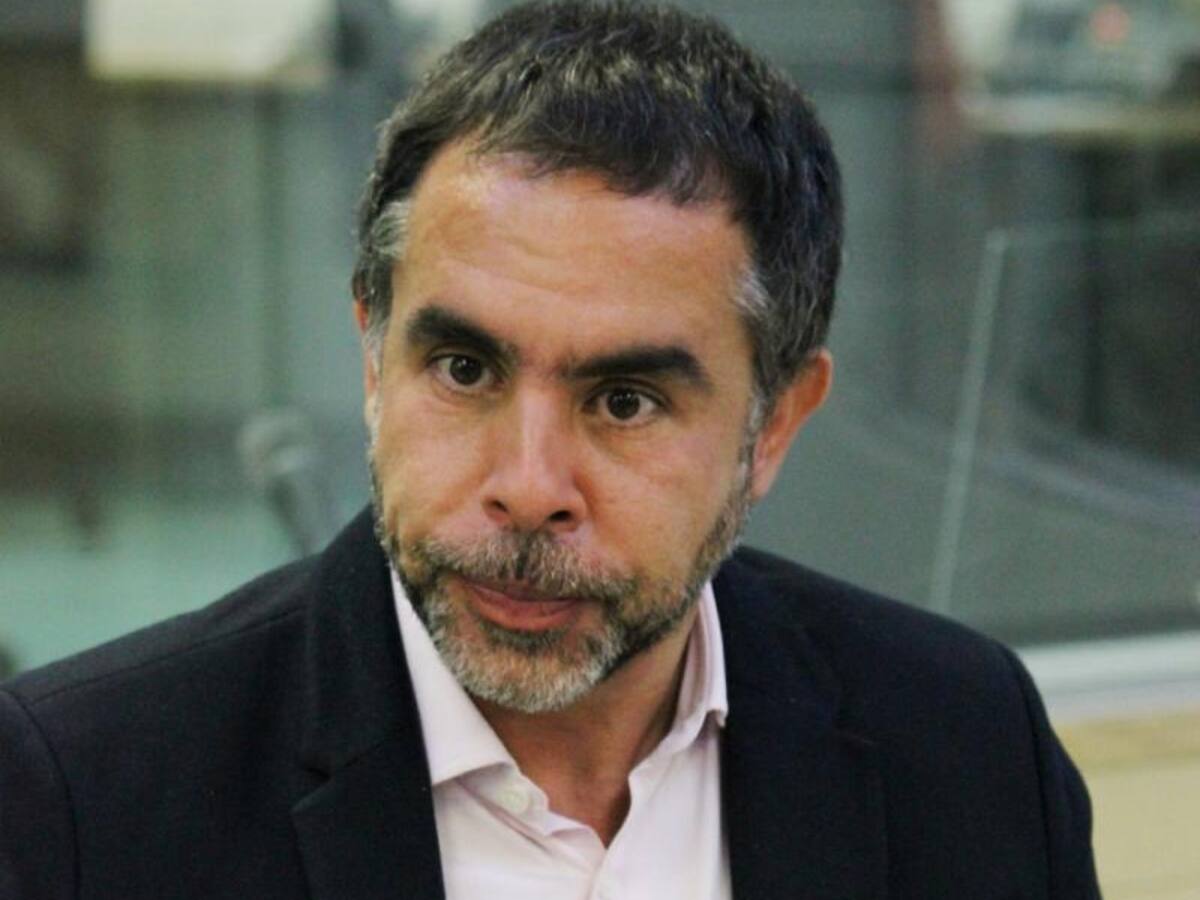 Fiscalía devolvió a la Corte los procesos contra Armando Benedetti