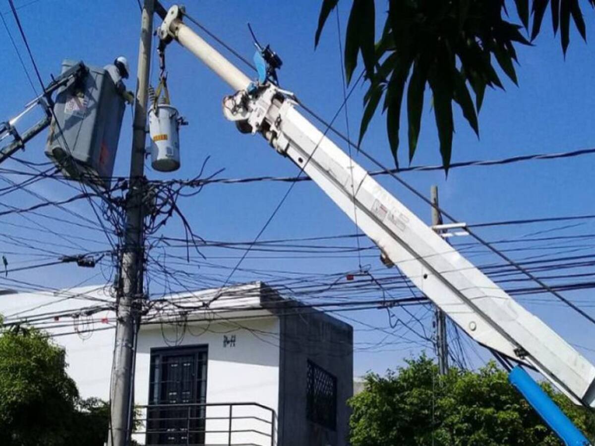 Por alzas de energía piden intervención de Superservicios