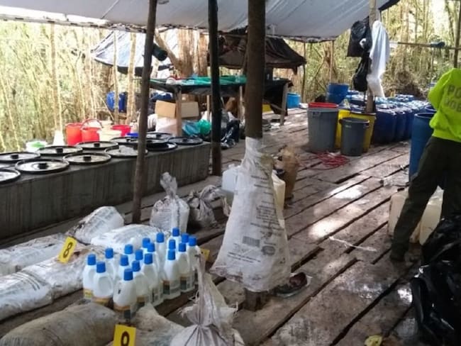 Destruyen laboratorio de procesamiento de clorhidrato de cocaína en Boyacá