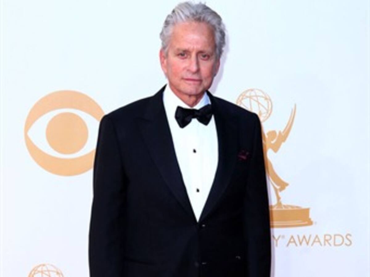 Michael Douglas pide ayuda a Hollywood para ver a su hijo que está encarcelado