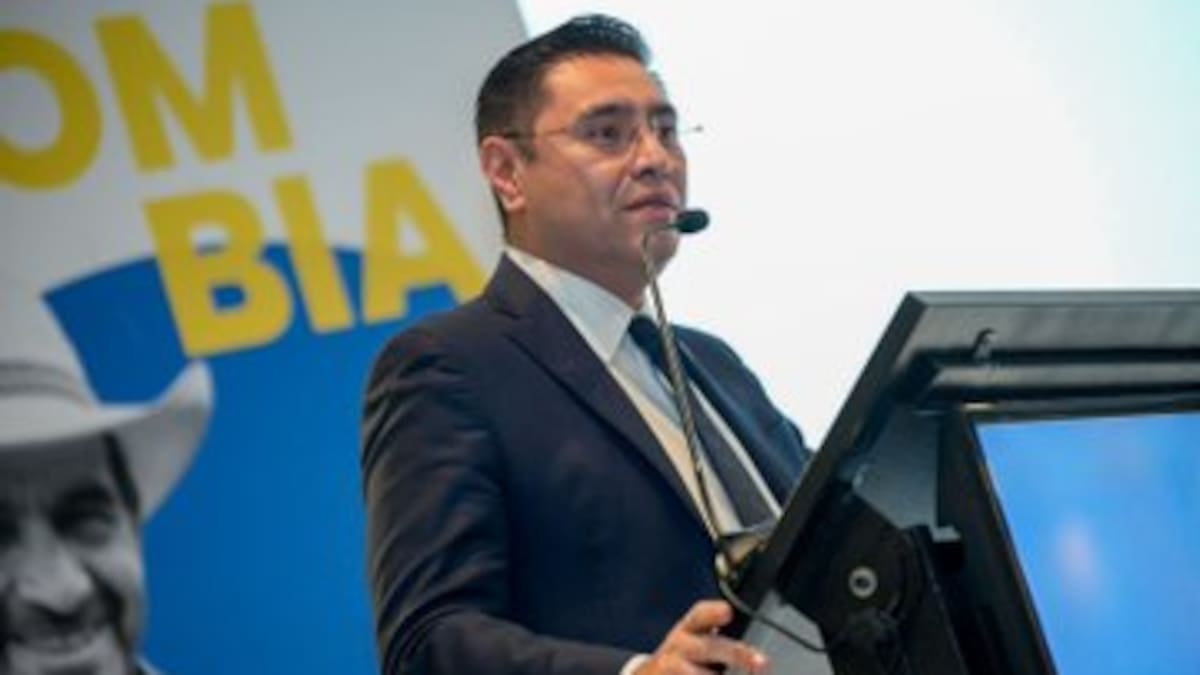 Está garantizada la presencia de Bernie Moreno en Colombia como observador electoral: CNE
