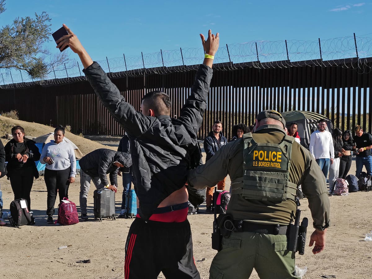 México anuncia acciones penales en Estados Unidos por muerte de migrantes