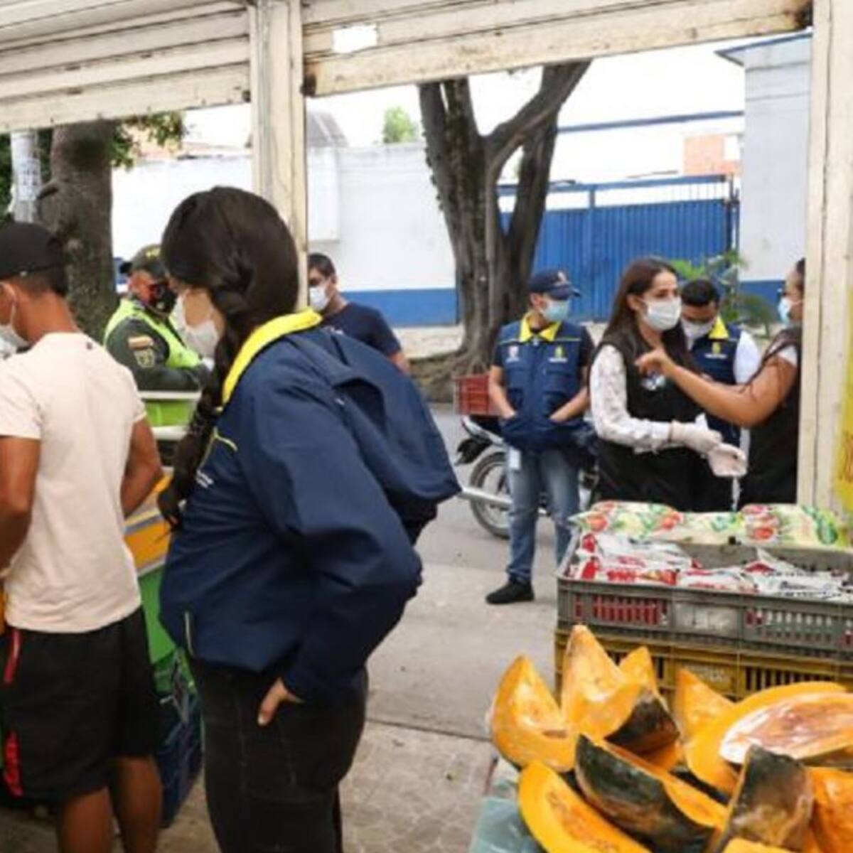 Las compras en Cali ahora serán con pico y cédula