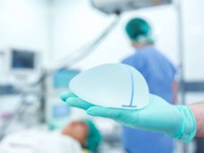 Implantes mamarios