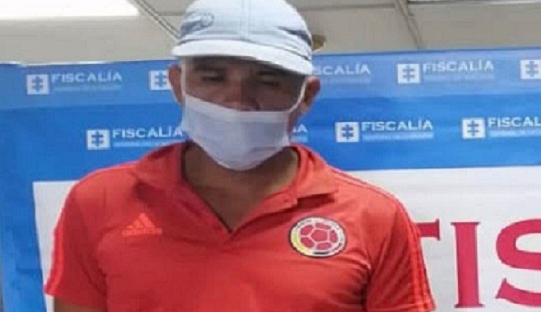 Condenado por golpear a la esposa