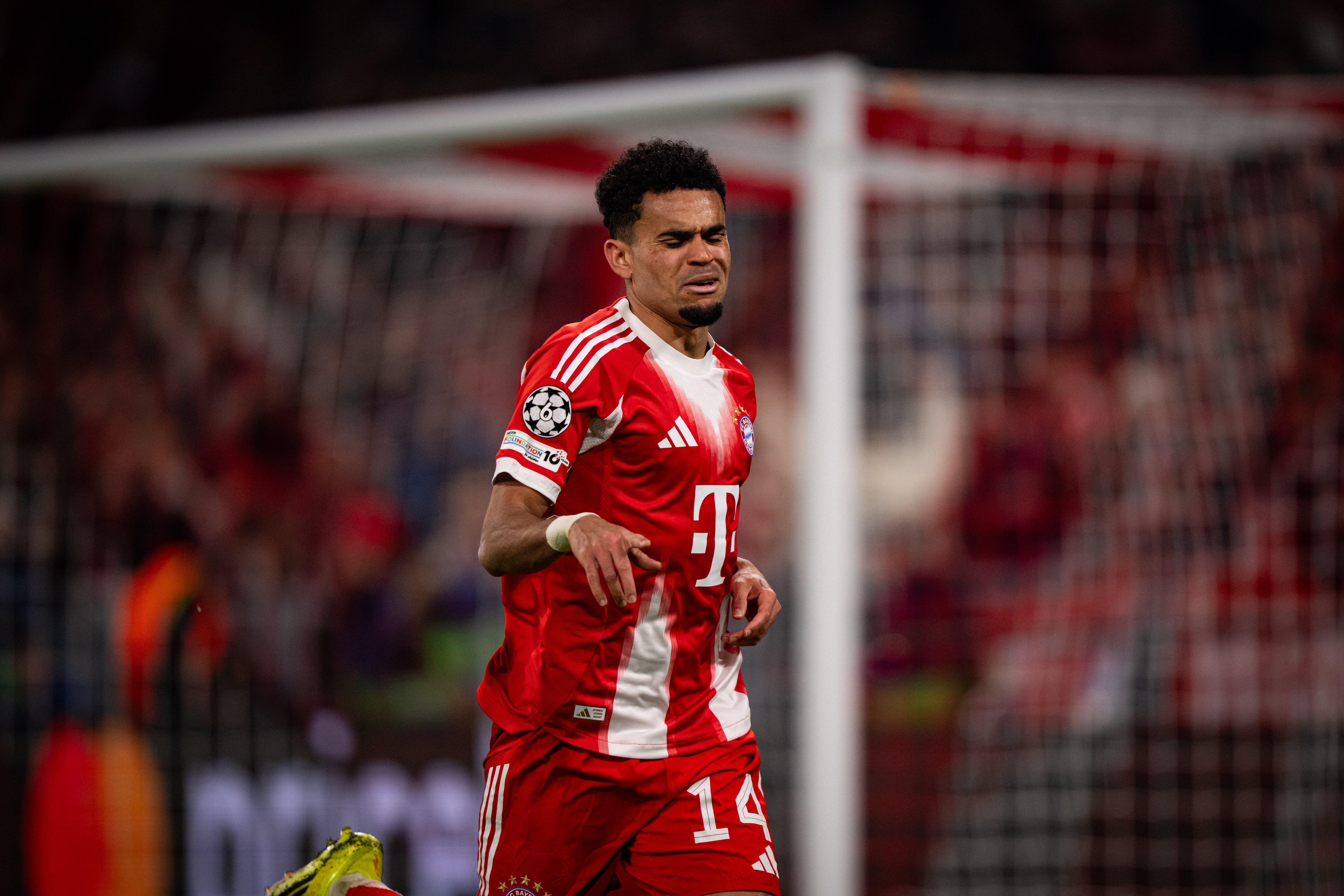 MUNICH, GERMANY - MARCH 18: Luis Diaz of FC Bayern Muenchen celebrates scoring his team's fourth goal during the UEFA Champions League 2025/26 Round of 16 Second Leg match between FC Bayern München and Atalanta BC at Football Arena Munich on March 18, 2026 in Munich, Germany. (Photo by S. Mellar/FC Bayern via Getty Images)