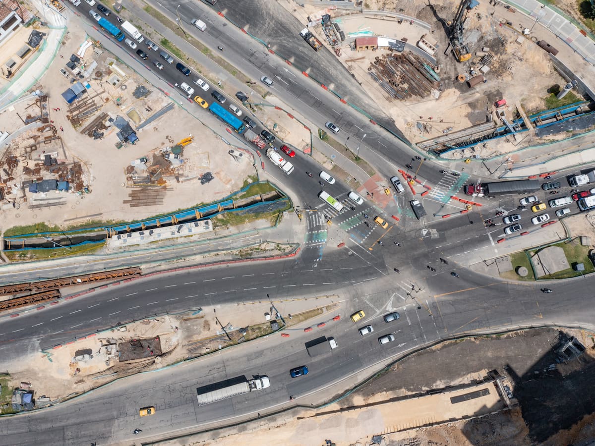 IDU: Inicia cierre de un carril en la calle 127 por construcción de puentes vehiculares