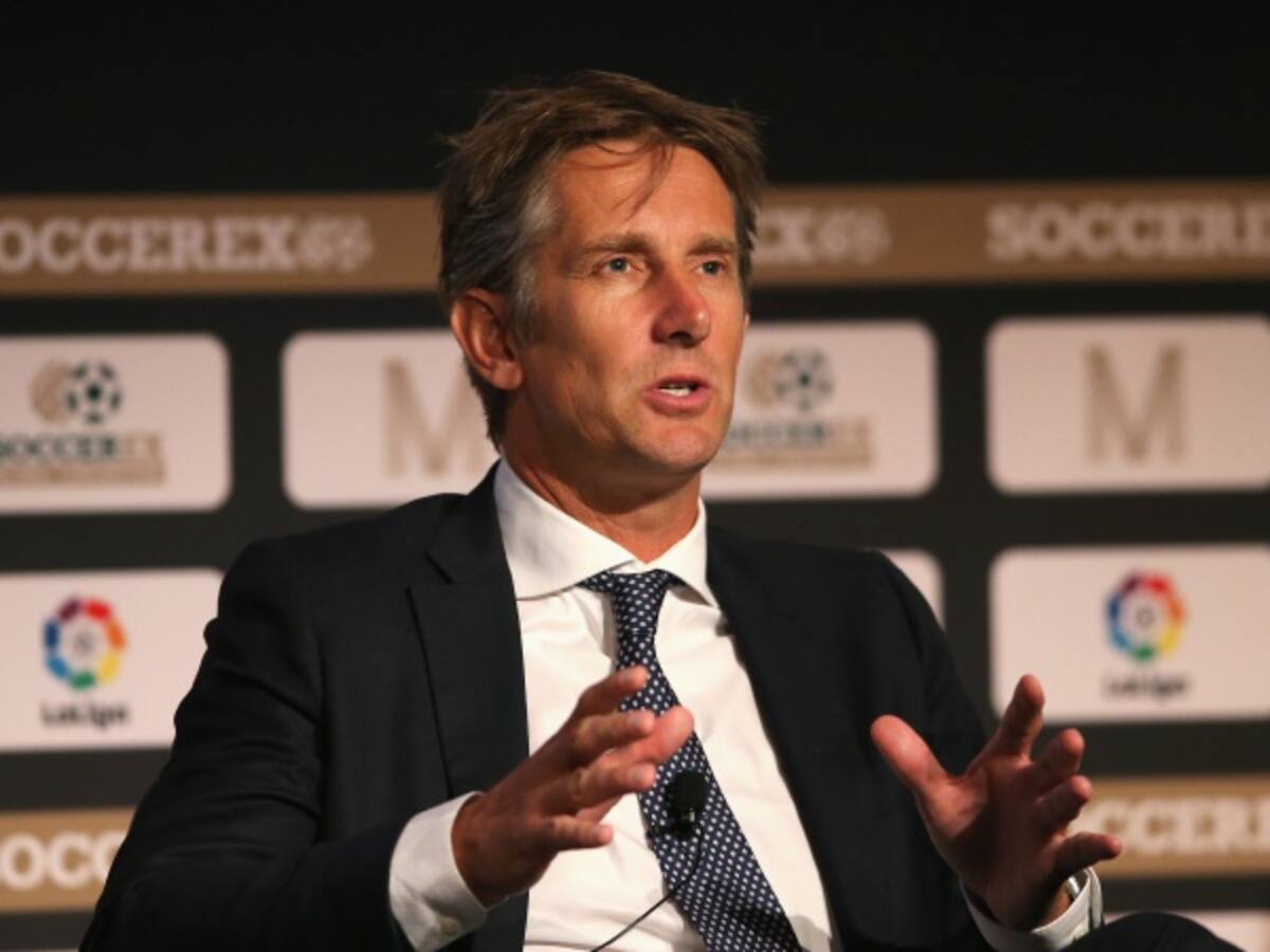 Van der Sar criticó la salida de Dávinson al Tottenham Hotspur