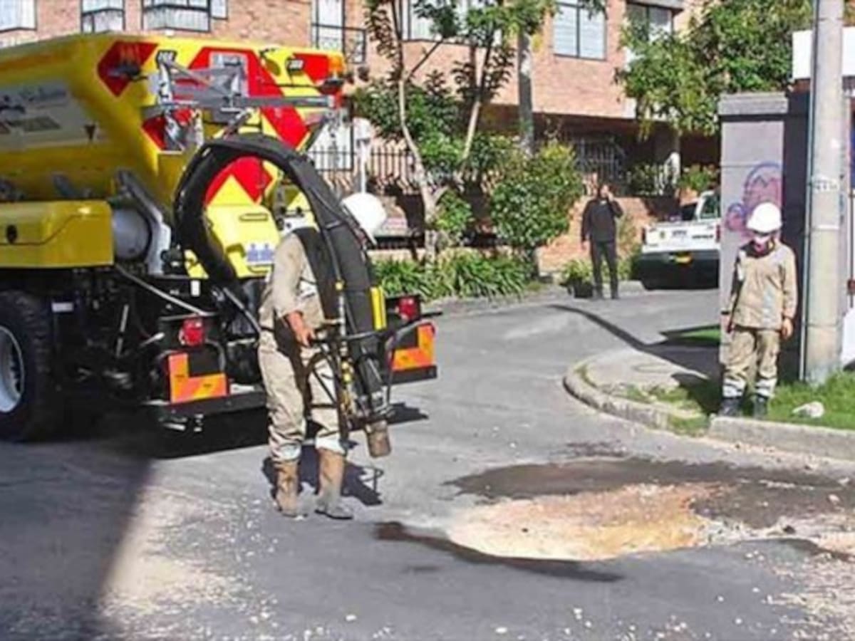 Habría sanción si 'tapahuecos' no reparan 60.000 segmentos hasta noviembre