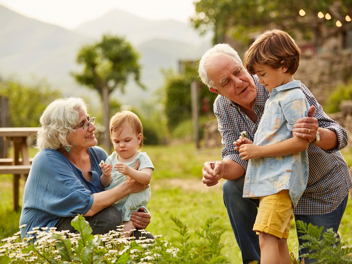 ¿Cómo fortalecer las relaciones familiares?