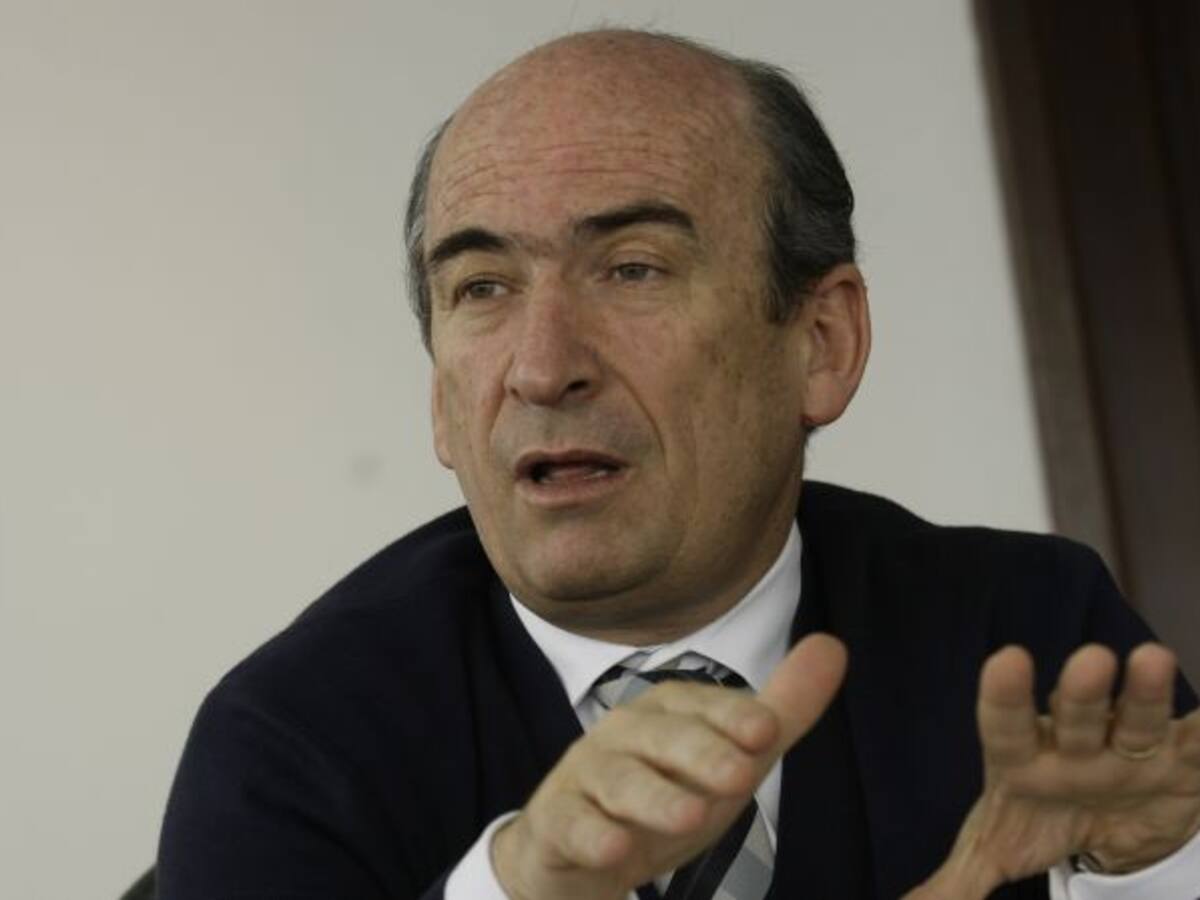 No he recibido presiones en caso Pizano: fiscal del "carrusel de contratos"