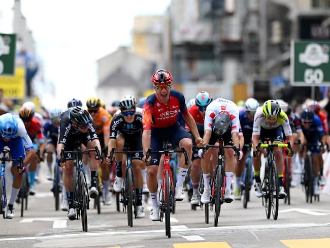 Ethan Hayter festeja la victoria en la segunda etapa del Tour de Romandía. (Photo by Dario Belingheri/Getty Images)