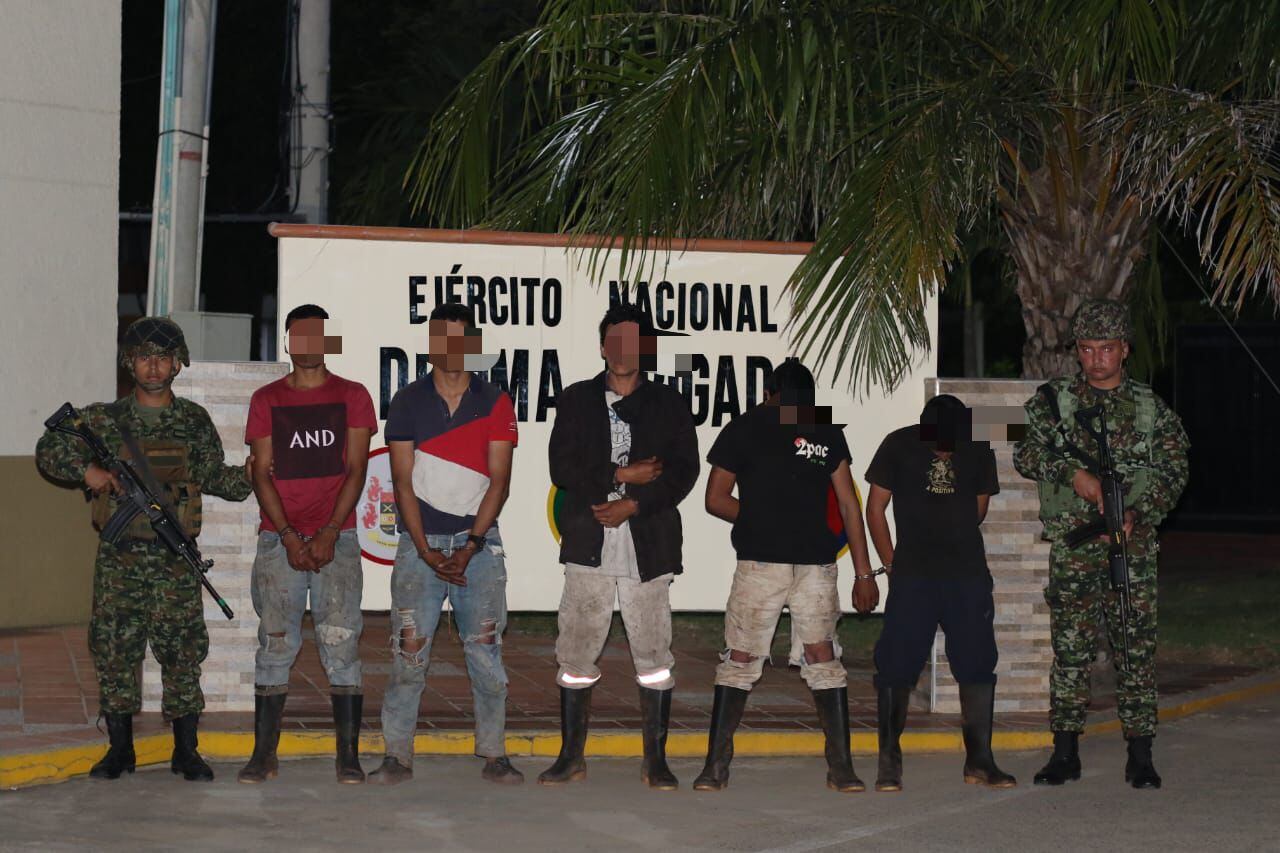 Capturan a nueve integrantes de un grupo armado/ Foto vía Ejército Nacional
