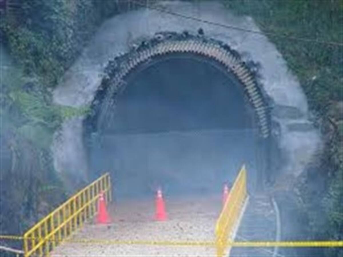 Invias invertirá $91 mil millones en obras anexas a túnel de La Línea