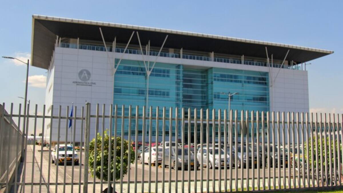 Aerocivil no aceptará cancelaciones de vuelos de aerolíneas por falta de combustible