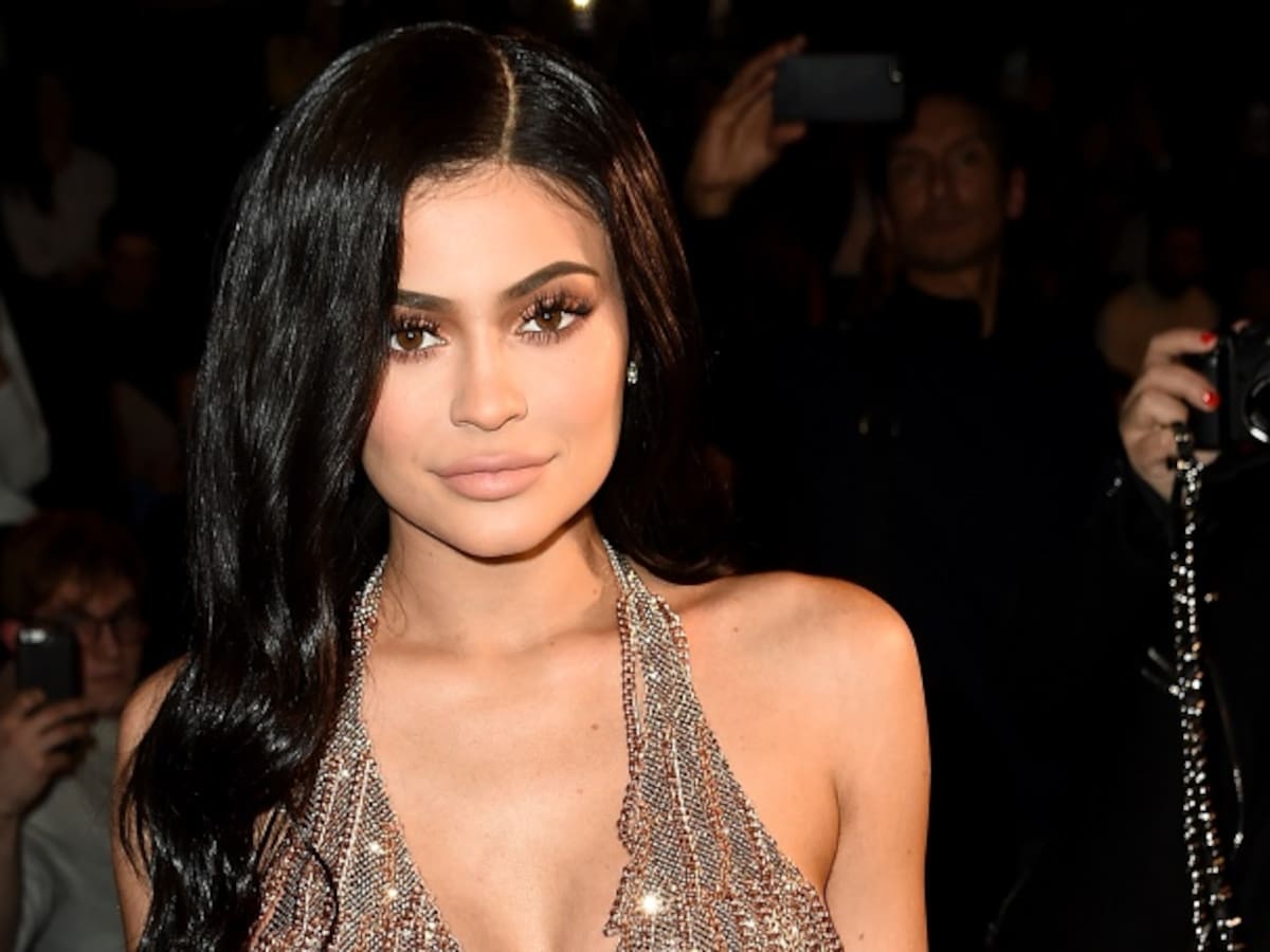 Kylie Jenner posó con muy poco maquillaje para la revista Vogue