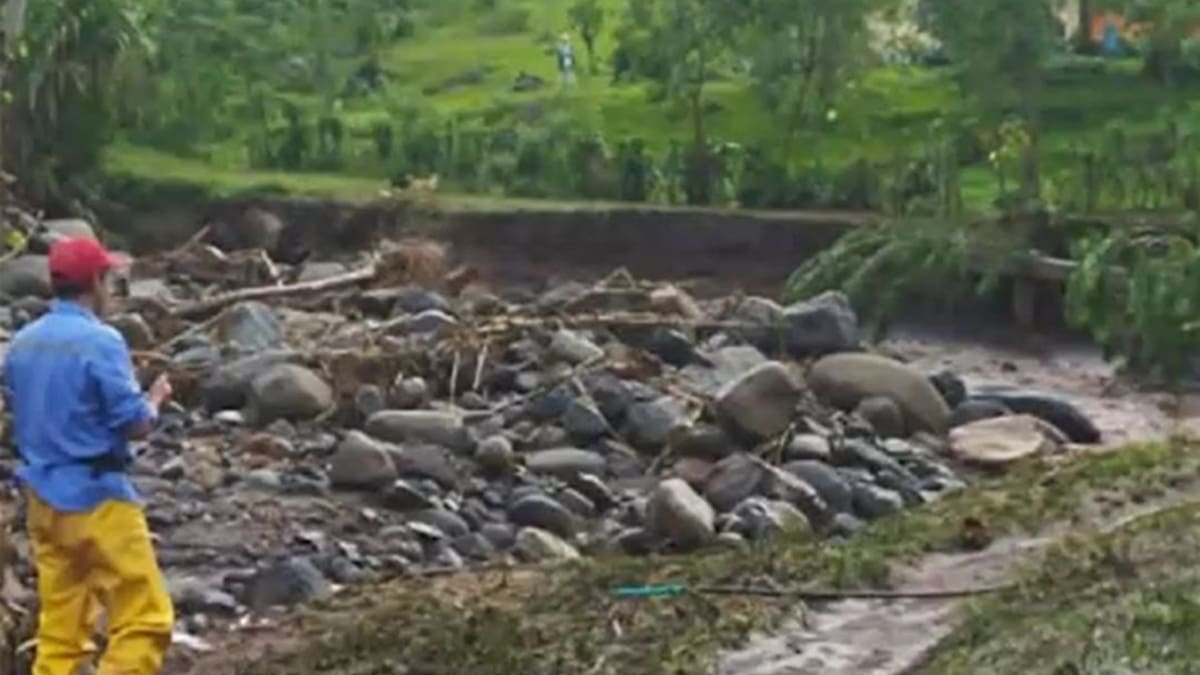 Emergencia en Supía por el desbordamiento de la quebrada Grande