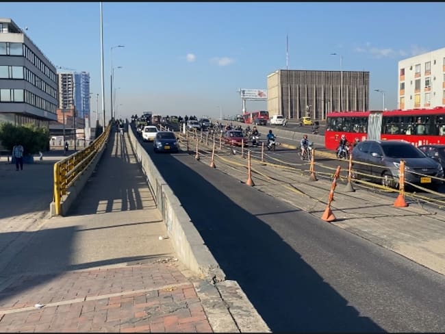 Manos a la obra: el puente de la Calle 13 con av. NQS no avanza por falta de asfalto