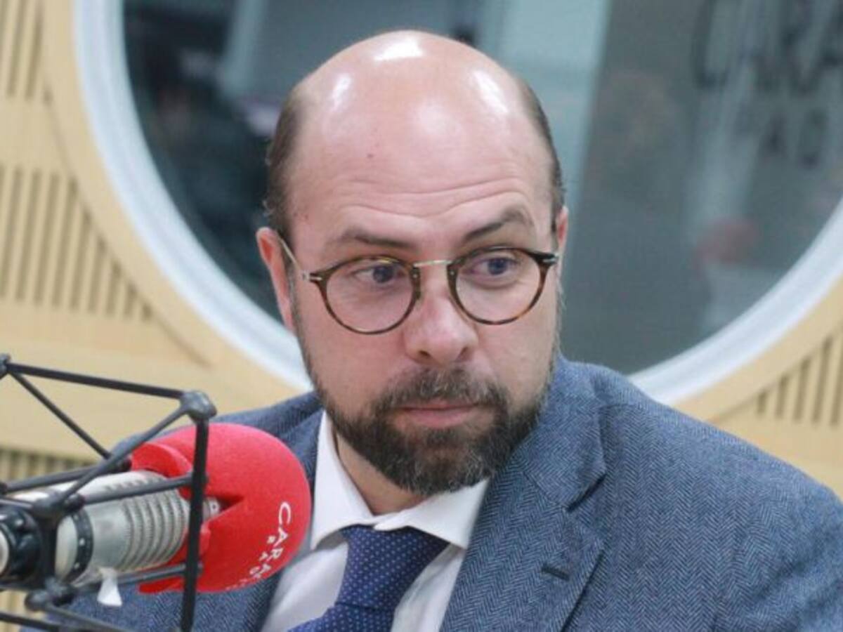 Antes que el mercado debe llegar la Fuerza Pública: Pombo