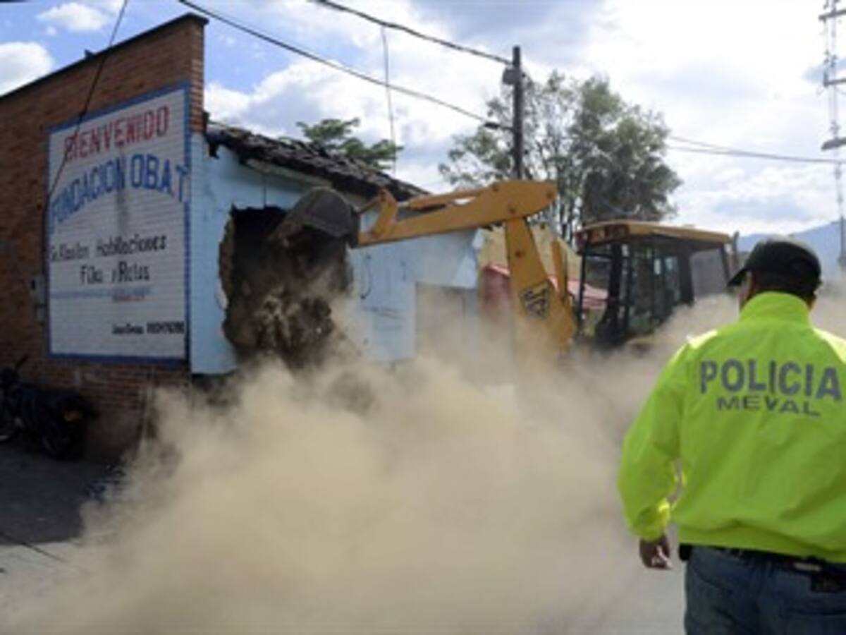 En Medellín ya se han hecho y proseguirán demoliciones de sitios de vicio