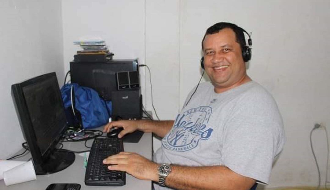 El locutor y productor de radio se recupera del COVID-19 en un centro asistencial de la ciudad