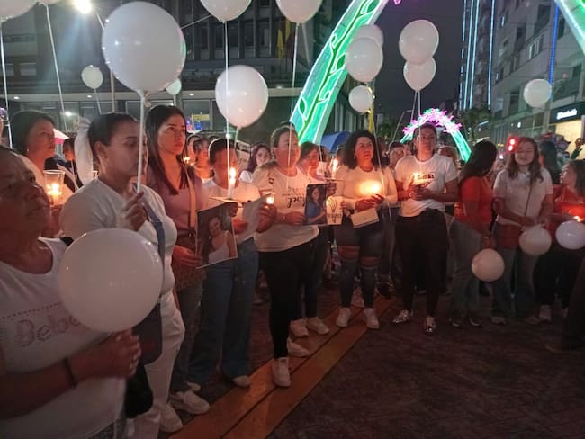 Mujeres marcharon por las calles de Ibagué