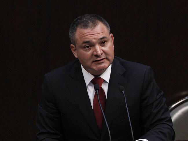 MEX665. BOGOTÁ (COLOMBIA), 15/10/2024.- Fotografía de archivo fechada el 23 de septiembre de 2009 del exsecretario de Seguridad Pública Genaro García Luna durante una comparecencia en la Cámara de Diputados de la Ciudad de México (México). El exsecretario de Seguridad Pública mexicano Genaro García Luna afronta mañana en un tribunal federal de Nueva York la sentencia en su contra tras ser declarado culpable de cargos de narcotráfico, vínculos con la delincuencia organizada y falso testimonio ante las autoridades estadounidenses. EFE/ Mario Guzmán