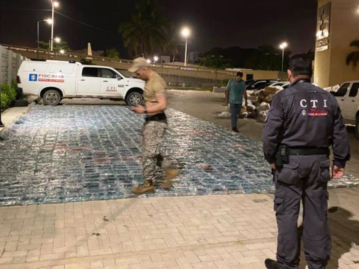 1.9 toneladas de cocaína halladas en un tractocamión en María La Baja