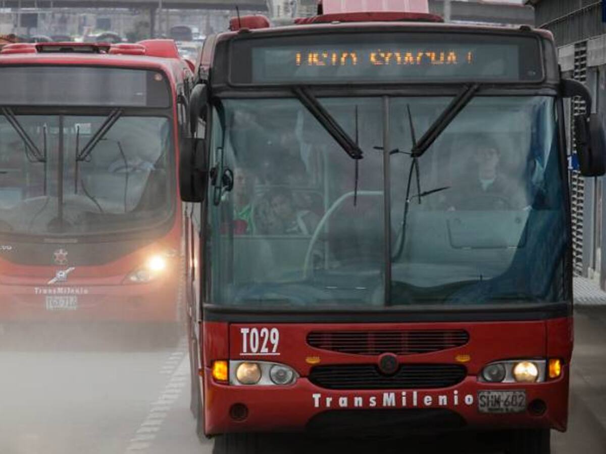 En firme millonaria multa contra Transmilenio