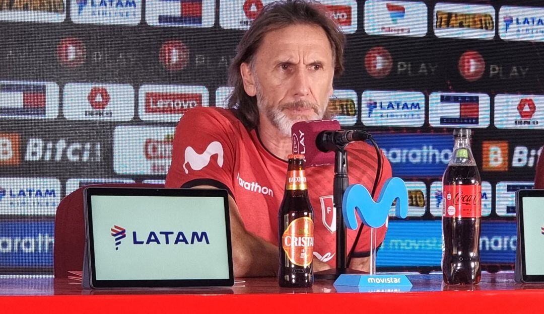 Ricardo Gareca, DT de Perú.