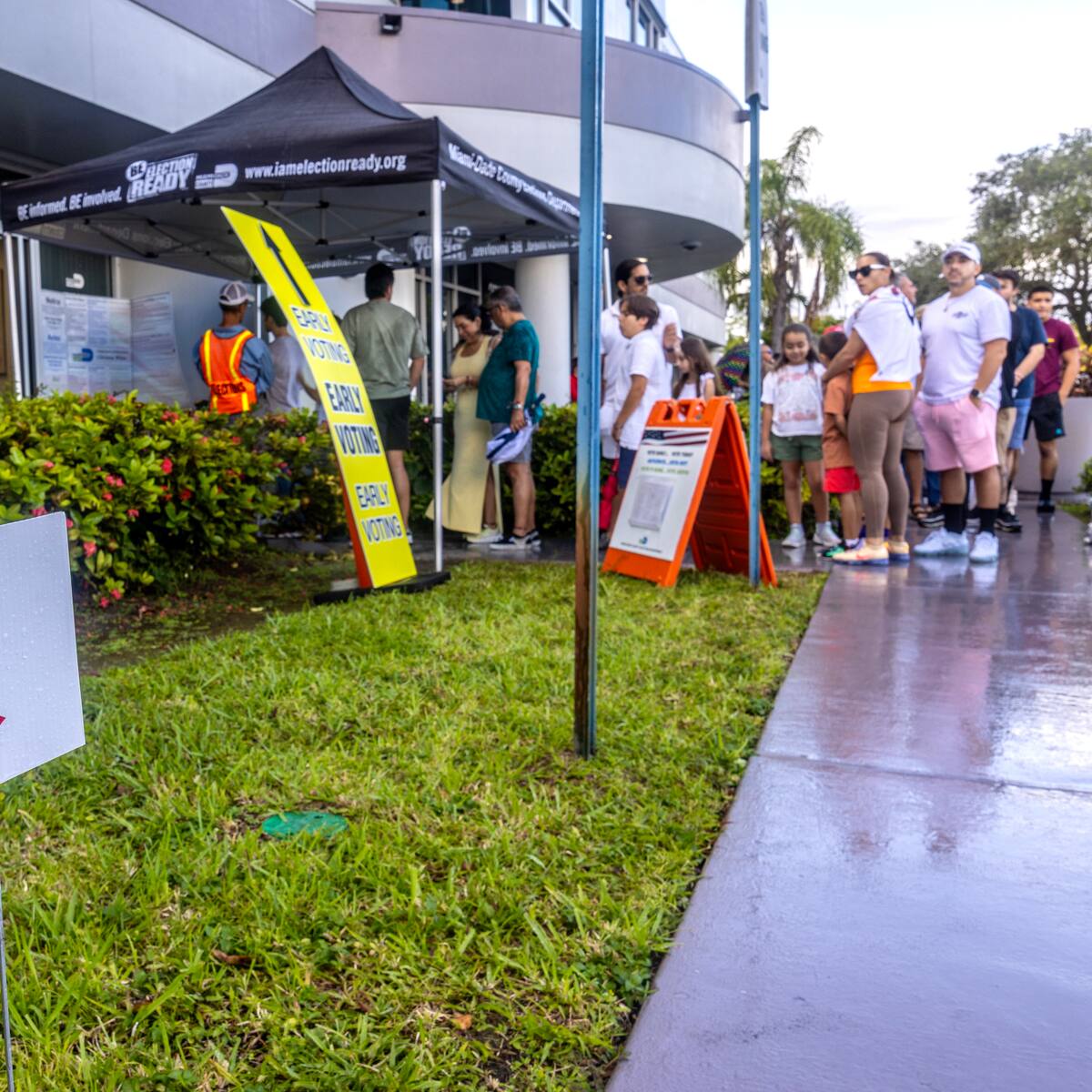 Elecciones EE.UU 2024: Más de 75 millones de estadounidenses han votado ya