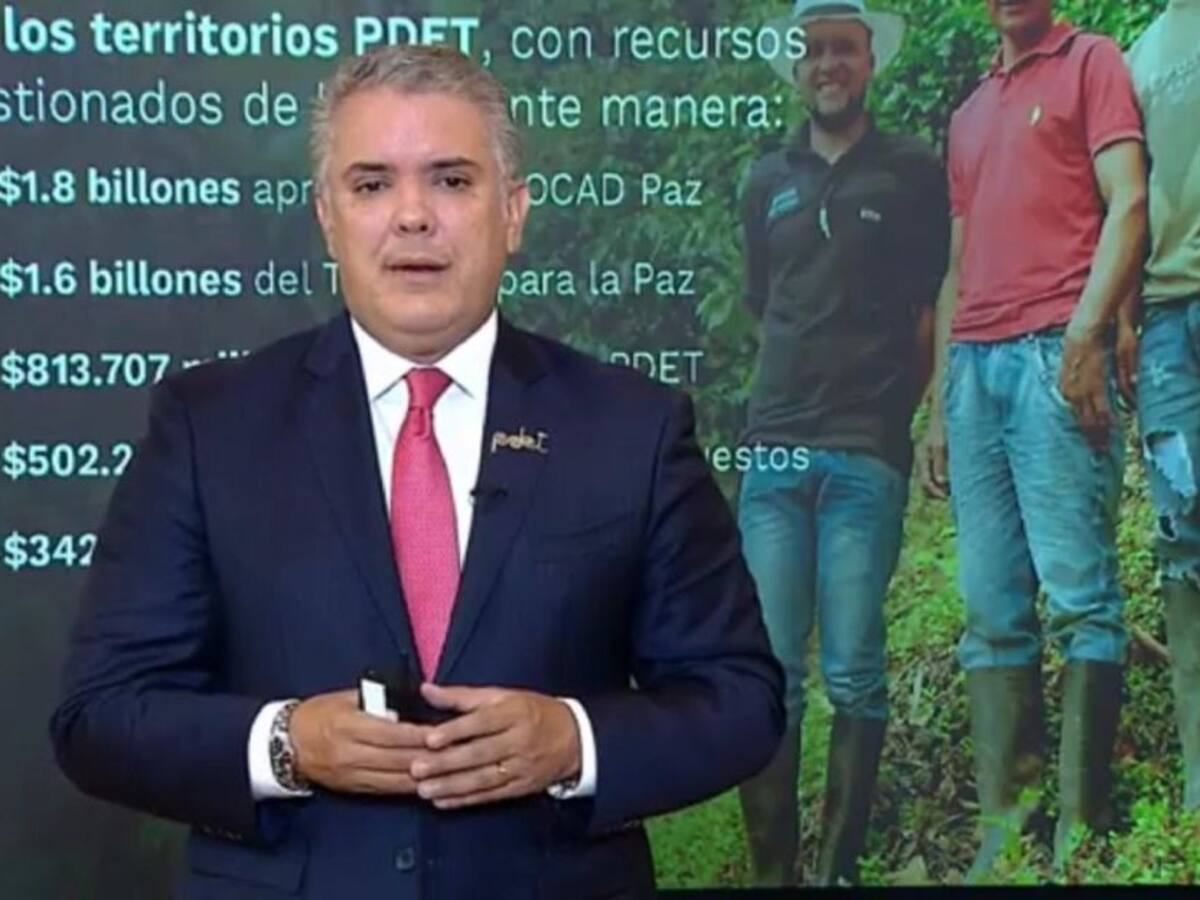 La justicia se hace grande en sentencias y no en micrófonos: Duque a la JEP