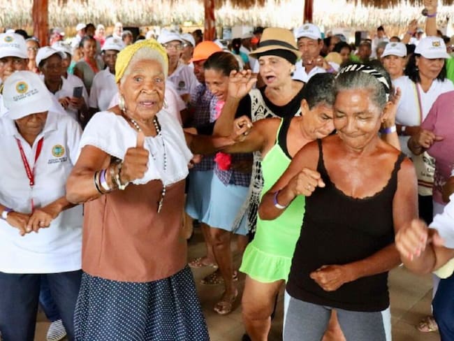 Adultos mayores de Cartagena cobrarán subsidio hasta el 10 de septiembre
