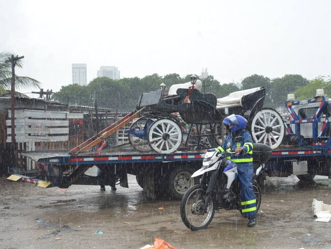 Inmovilizan coche y abren investigación por caso de abuso contra turistas en Cartagena