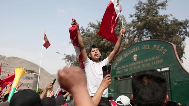 A partir de mañana se tiene que retomar la calma en Perú: Víctor Boluarte