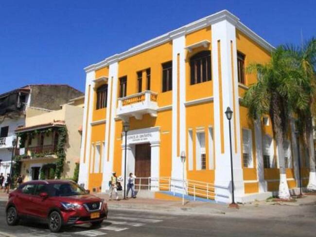 Primer rifirrafe en el Concejo de Cartagena entre Gloria Estrada y Pedro Aponte