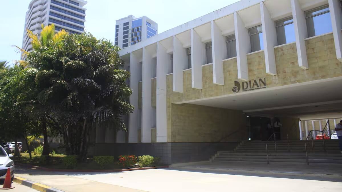 Investigan millonario robo a mercancía en Cartagena: ¿Qué dice la DIAN?