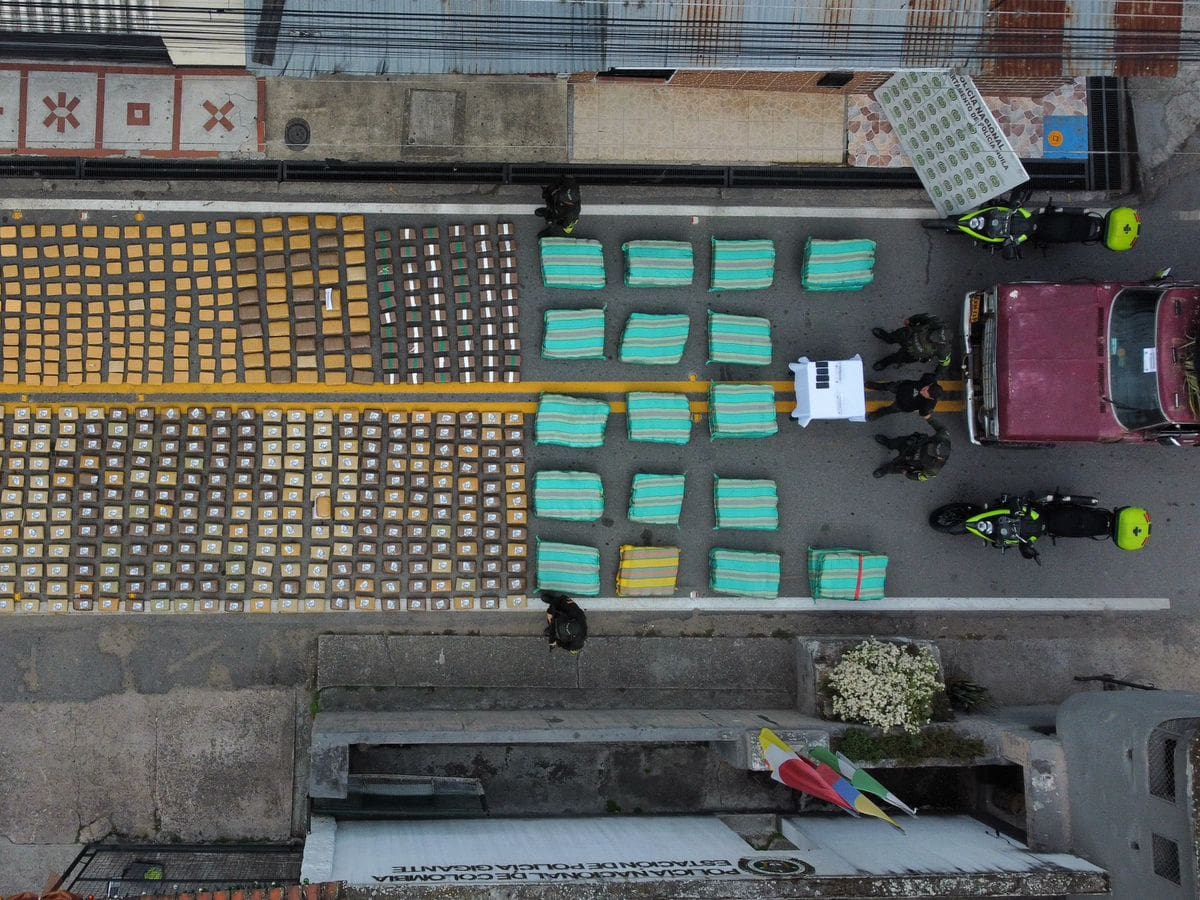 Incautan más de 1,6 toneladas de marihuana en vía Garzón–Neiva